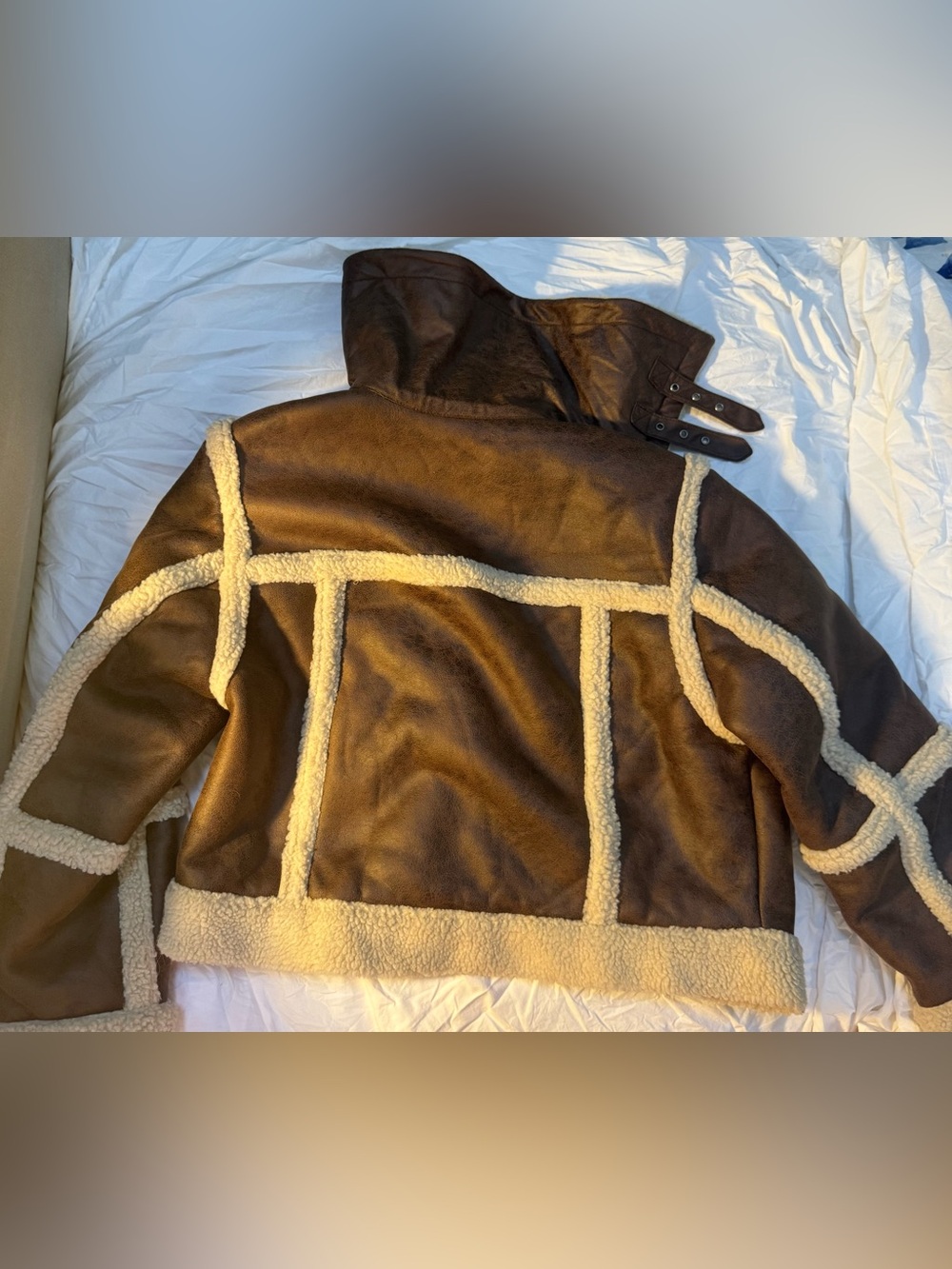 Women's Brown Shearling-Trim Aviator Jacket - Picture 14 of 14